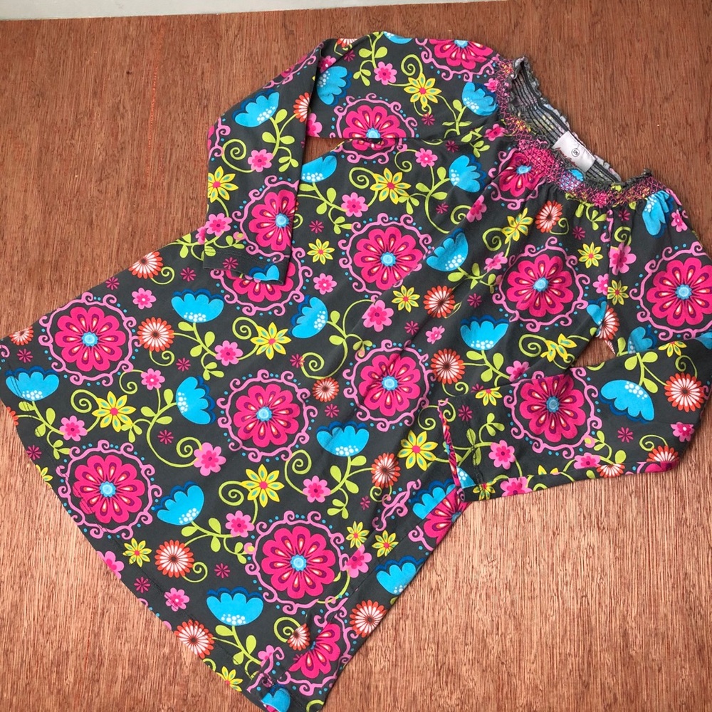Hanna Andersson Floral Dress with Smocking Size 6/7